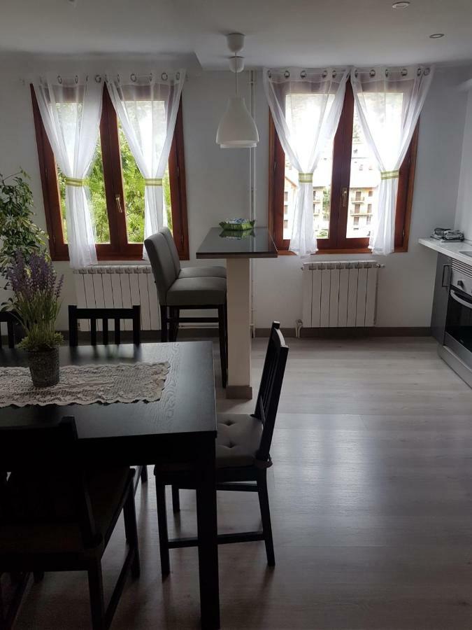 Casa Ponet Villa Valencia D'Aneu Екстериор снимка